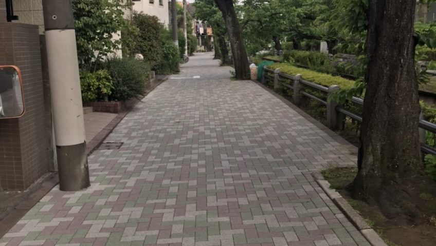 世田谷区歩道　世田谷区深沢
